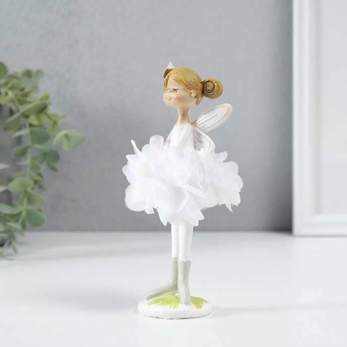 Сувенир полистоун  Сувенир полистоун "Девочка фея в платье из цветов" МИКС 8х6х16 см