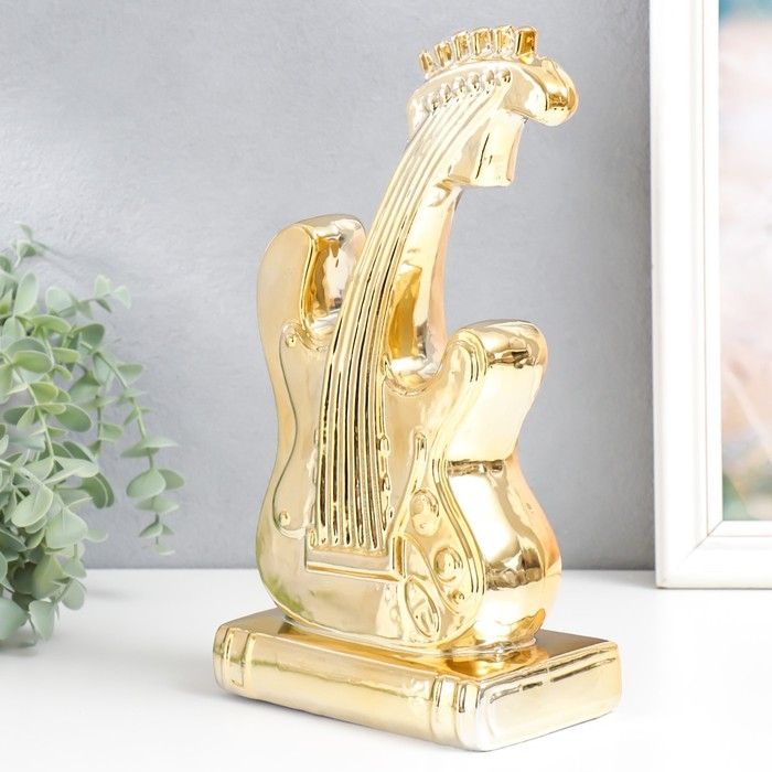 Сувенир керамика  Сувенир керамика "Электрогитара" золото 30х16х9 см