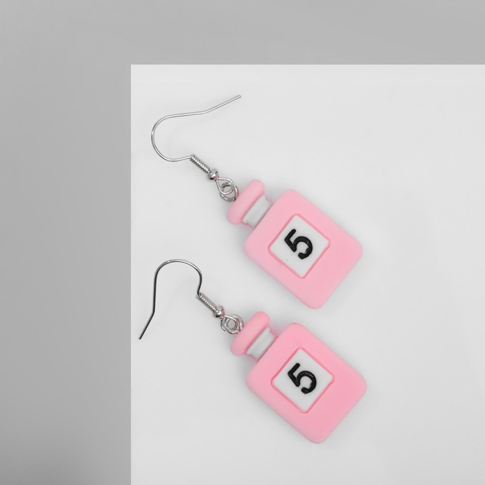 Серьги ассорти «Радость» духи, цвет бело-розовый в серебре Серьги ассорти «Радость» духи, цвет бело-розовый в серебре