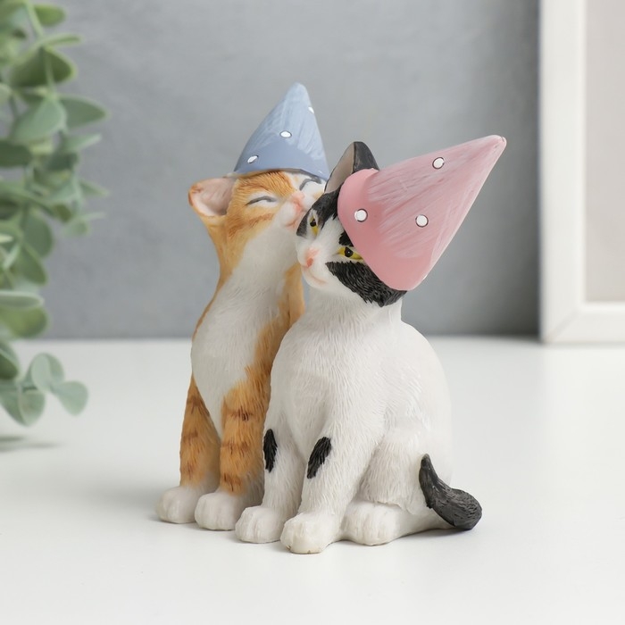 Сувенир полистоун Сувенир полистоун "Котята в колпаках" 10х5,5х9 см