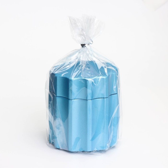 Свеча в подсвечнике из гипса с крышкой с широкими гранями, 7,5х8,5см, голубой Свеча в подсвечнике из гипса с крышкой с широкими гранями, 7,5х8,5см, голубой