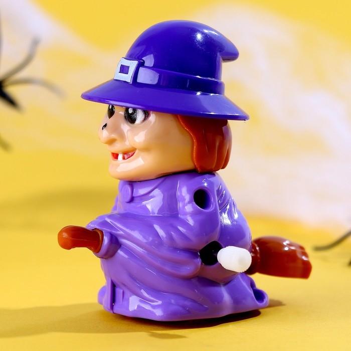Игрушка заводная  Игрушка заводная "Ведьма"