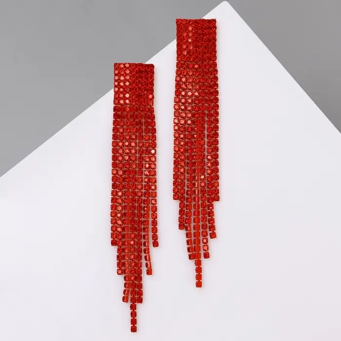 Серьги висячие со стразами &laquo;Маскарад&raquo; ступенька, цвет красный, 9.7 см
