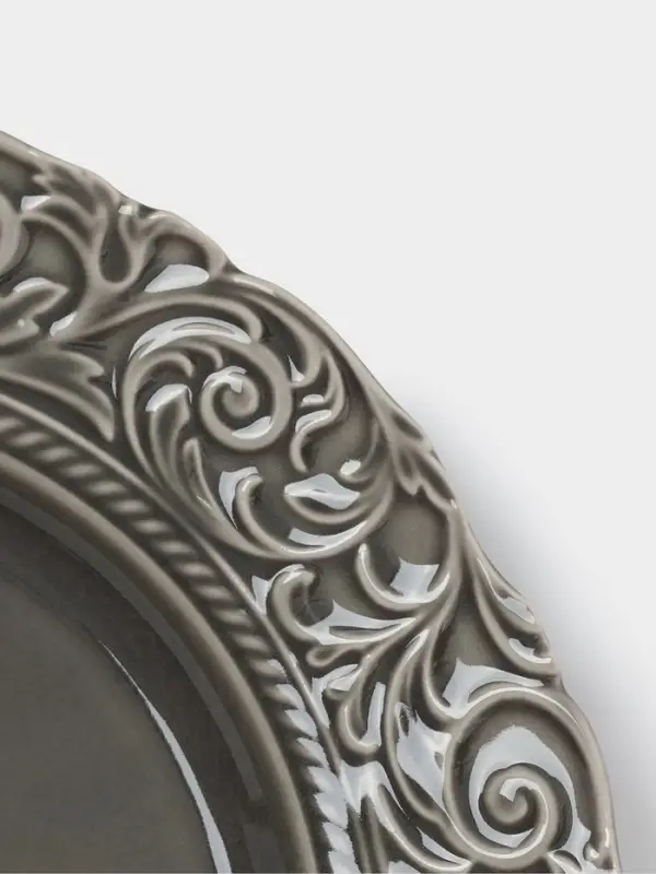 Тарелка обеденная WY Floral Laceware, d=25 см, фарфор, серая Тарелка обеденная WY Floral Laceware, d=25 см, фарфор, серая