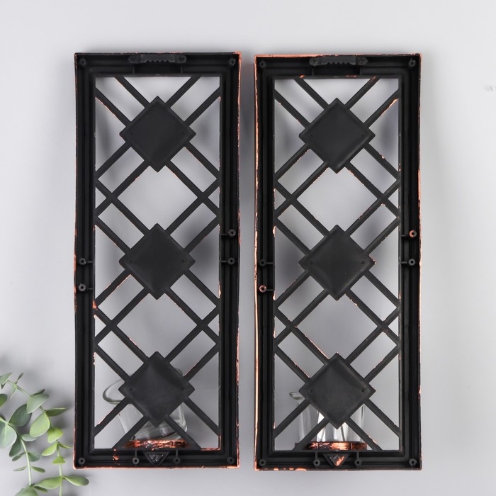 Подсвечник пластик, стекло на 1 свечу Подсвечник пластик, стекло на 1 свечу "Зеркальные ромбы" н-р 2 шт d-4 см золото 8х12х30,5 см 90688