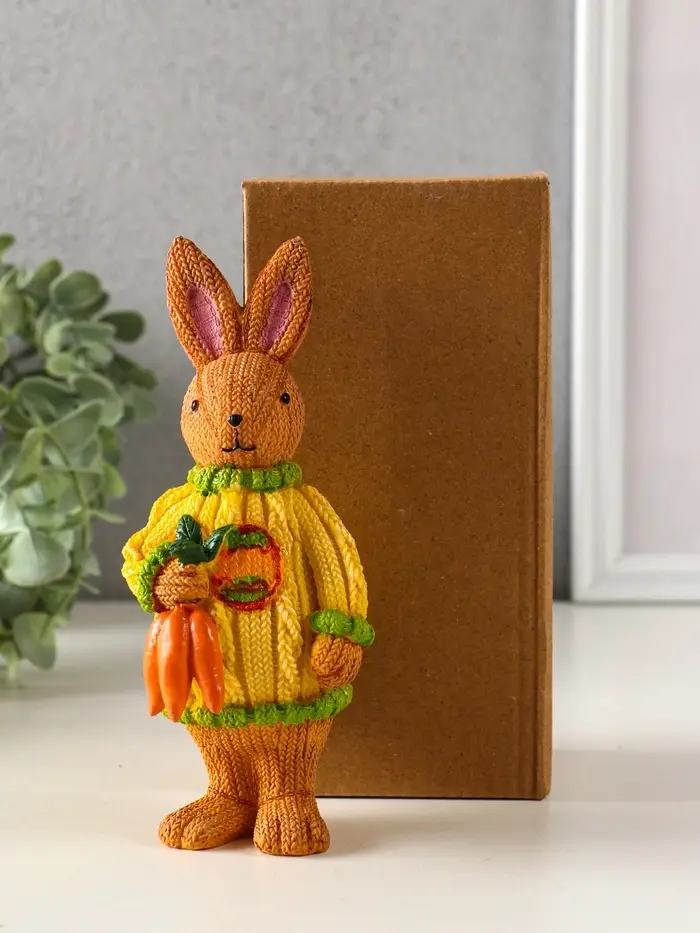 Сувенир полистоун "Заяц в вязанном свитере с охапкой моркови" 6,5х6,5х15,5 см Сувенир полистоун "Заяц в вязанном свитере с охапкой моркови" 6,5х6,5х15,5 см