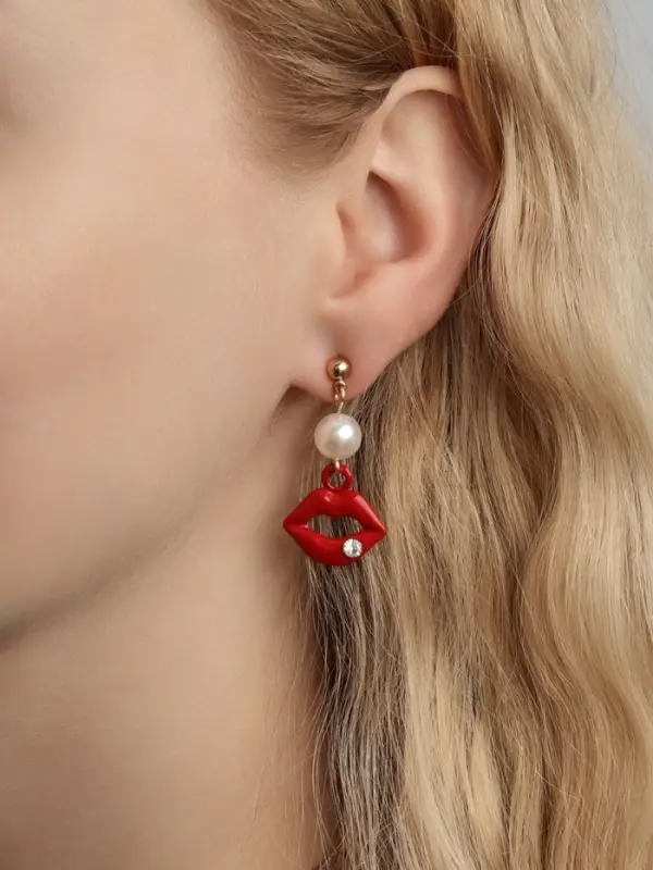 Серьги ассорти &laquo;Красотка&raquo;, помада, губы, красно-чёрные в золоте