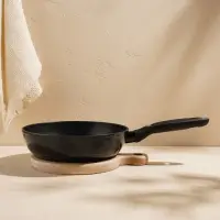 Сковорода с высоким бортом SL Home, d=24 см, h=6.3 см, антипригарное покрытие, индукция, алюминий, чёрная