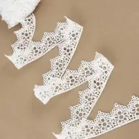 Кружево гипюровое, 35 мм &times; 9 &plusmn;0.5 м, цвет белый