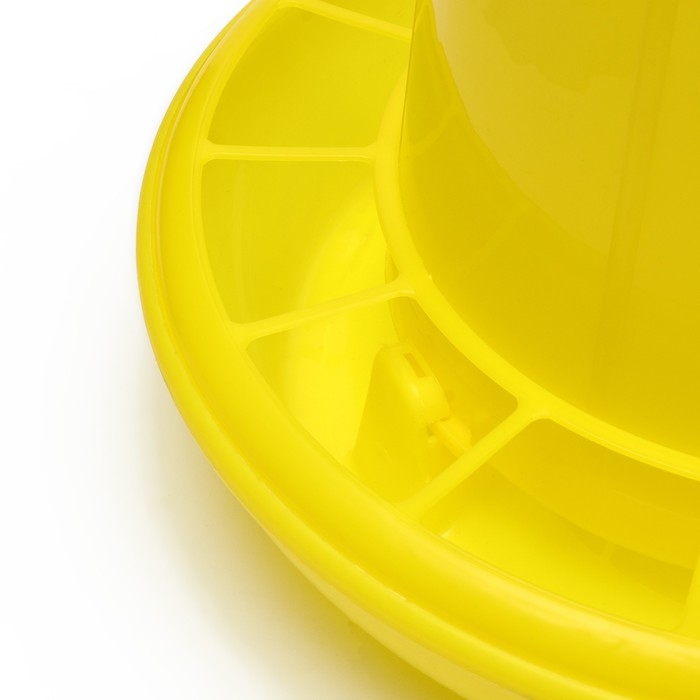 Кормушка бункерная для домашней птицы на 10 кг, пластик, Greengo Кормушка бункерная для домашней птицы на 10 кг, пластик, Greengo