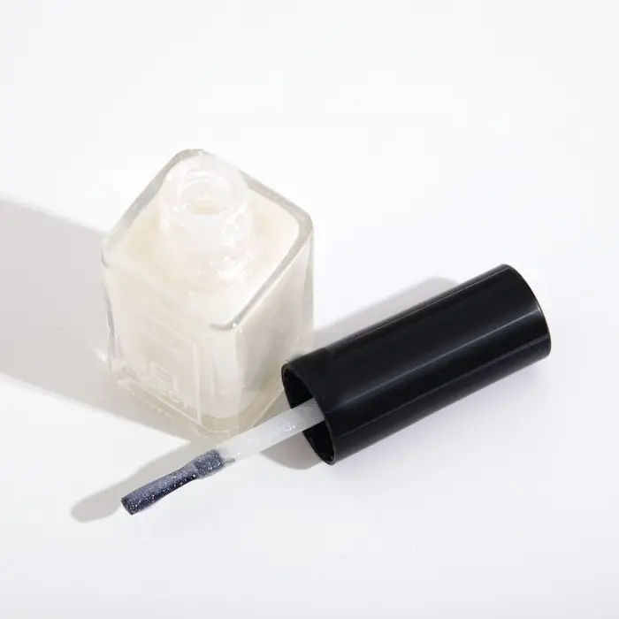 Лак с эффектом геля Лак с эффектом геля "Формула", тон 387, цвет белый перламутровый искрящийся