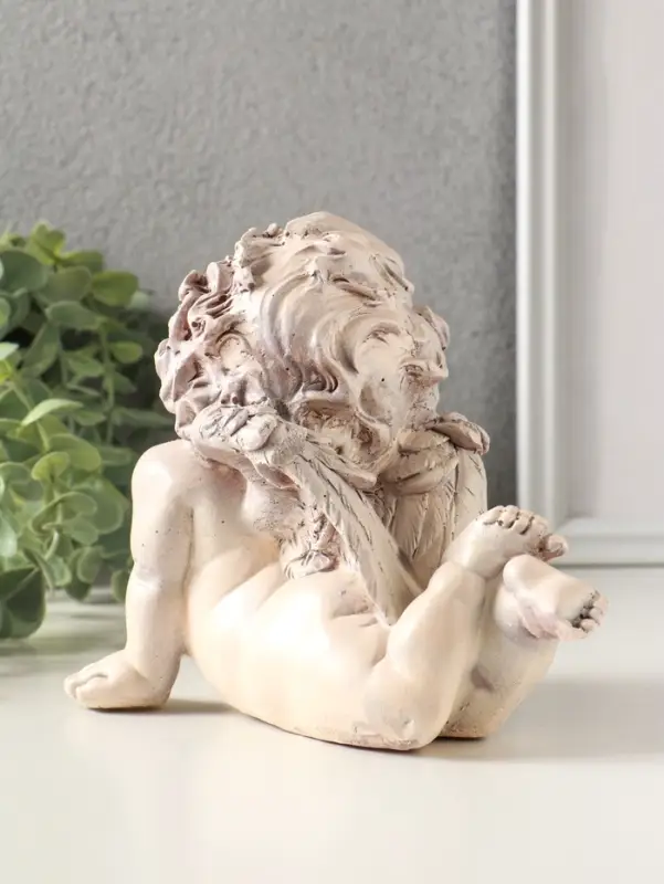 Фигурка гипс &laquo;Ангел на ладошках&raquo;, 14&times;17&times;9 см, состаренный эффект, слоновая кость