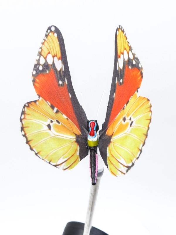 Штекер с подсветкой "Бабочка Адриа" желтая, 12х70см