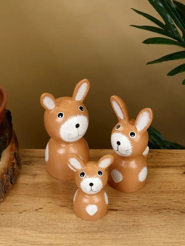 Набор сувенирный «Зайки», h=15 см, h=13 см, h=10.5 см, дерево, коричневый