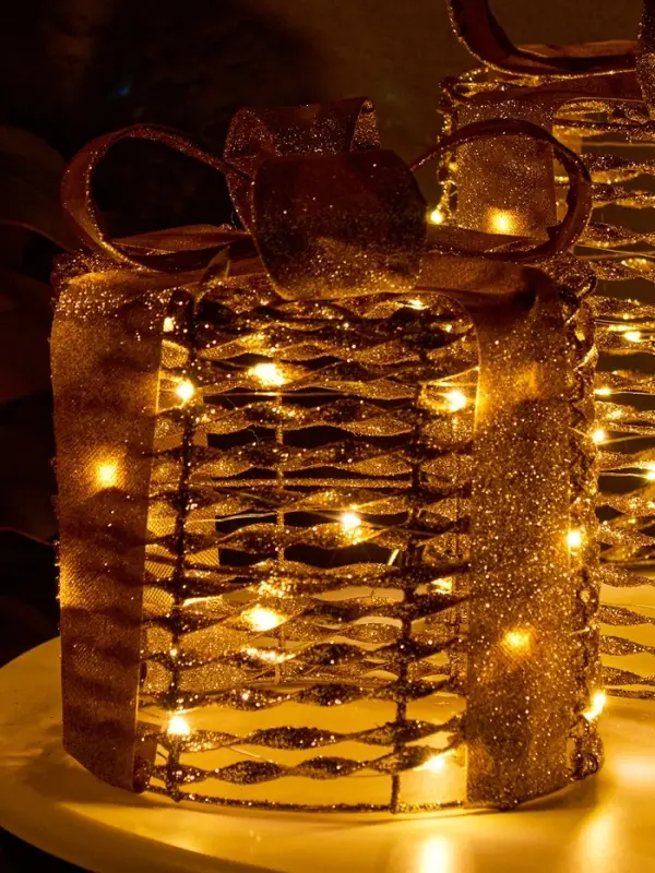 Фигура световая &laquo;Подарки цилиндр&raquo;, 25&times;20&times;15 см, 90 LED, от батареек AAx8, свечение тёплое белое