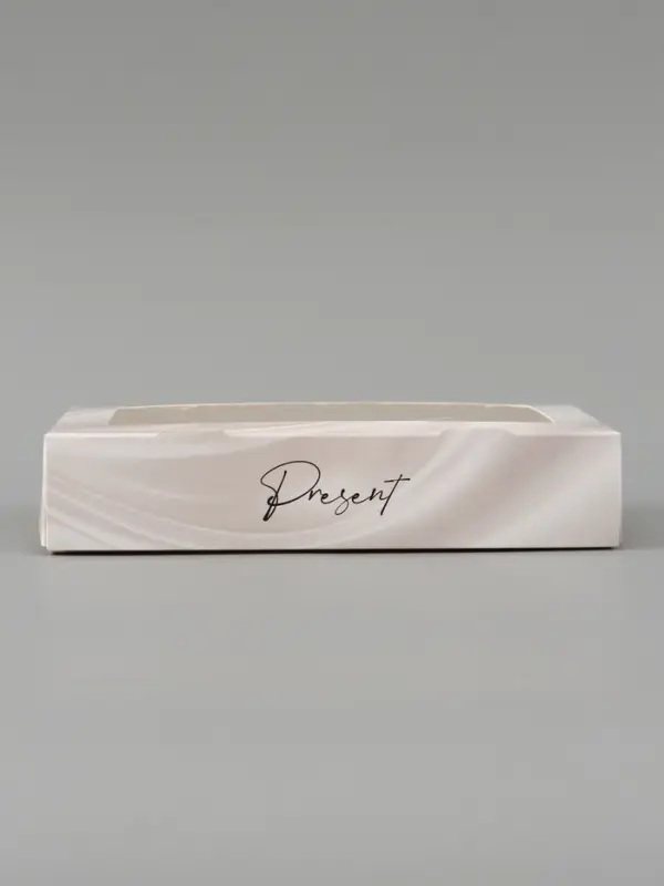 Коробка подарочная с окном &laquo;Лепестки&raquo;, 20&times;12&times;4 см, самосборная