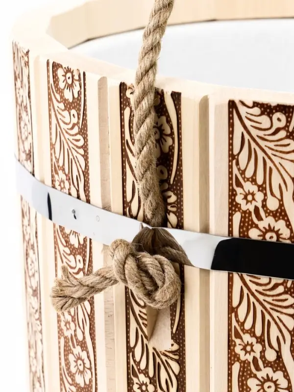 Ведро из липы, 15л,  пластиковая вставка, ручка-веревка "Русские узоры"