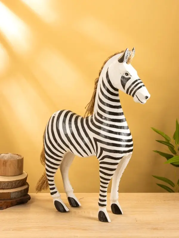 Сувенир  Сувенир "Зебра" дерево 33х11х53 см, цв. чёрно-белый