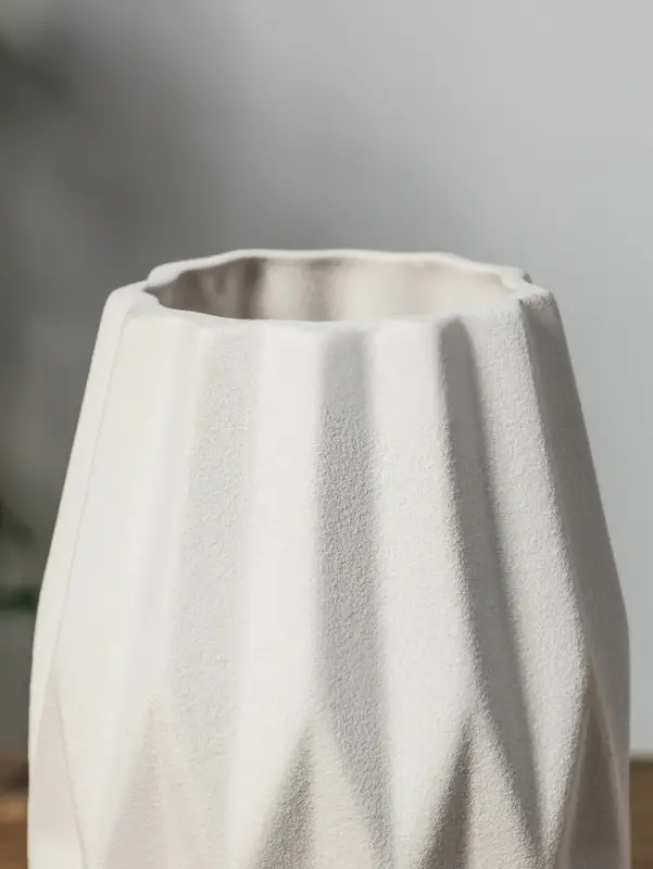 Ваза керамика настольная Ваза керамика настольная "Абиджил" геометрия, h=20х11, d=7,5 см, белый