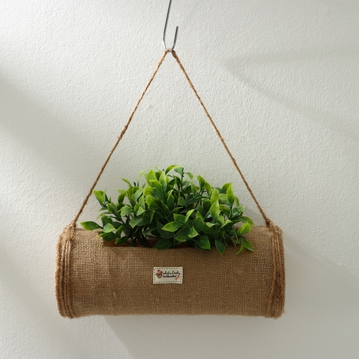 Кашпо пластиковое, подвесное, 30 × 11,5 см Кашпо пластиковое, подвесное, 30 × 11,5 см