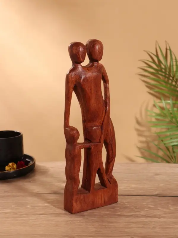 Сувенир &laquo;Семья&raquo;, 10&times;3&times;30 см, дерево