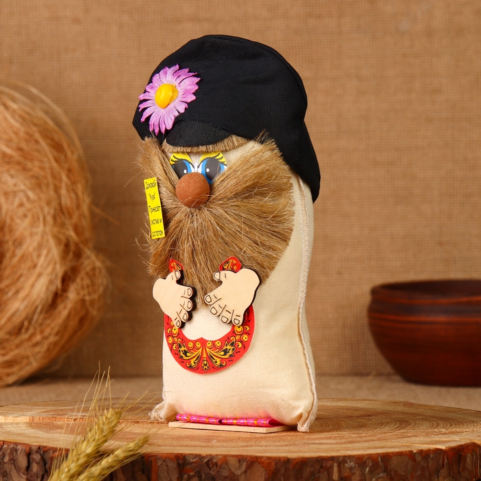 Оберег Оберег "Домовой в кепке с подковой", лён, 20 см