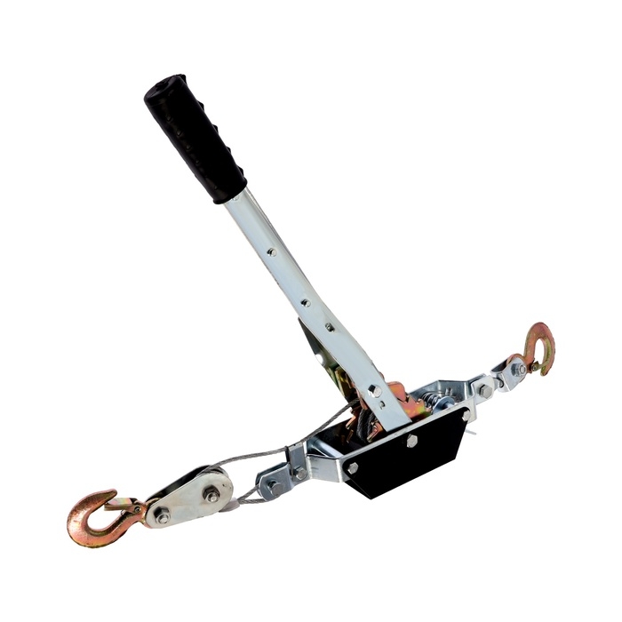 Лебедка рычажная ТУНДРА, двойное храповое колесо, тяга 2 т (подъем 0.8 т), трос 3.6 метра Лебедка рычажная ТУНДРА, двойное храповое колесо, тяга 2 т (подъем 0.8 т), трос 3.6 метра