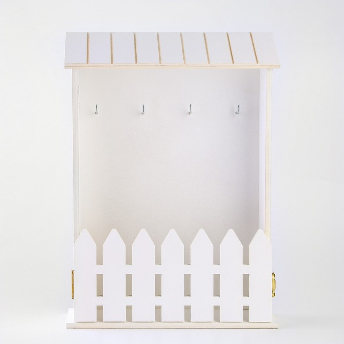 Ключница настенная «Белая», 22,5 х 30,5 х 5,7 см. Ключница настенная «Белая», 22,5 х 30,5 х 5,7 см.