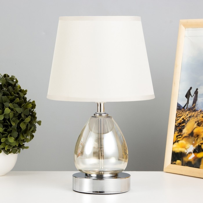 Лампа настольная 16712/1 E27 40Вт хром 22х22х32 см RISALUX Лампа настольная 16712/1 E27 40Вт хром 22х22х32 см RISALUX