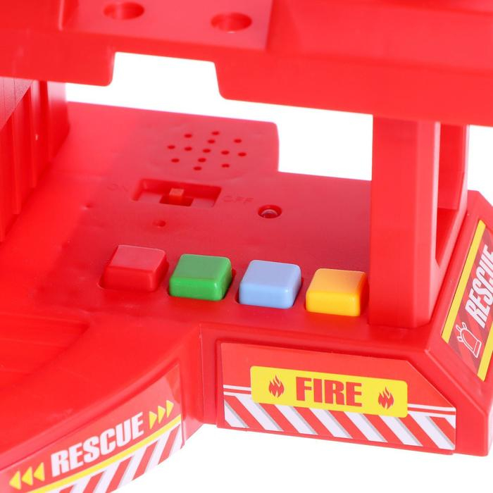 Парковка «Пожарная станция», с автомойкой, свет и звук, машина меняет цвет от воды Парковка «Пожарная станция», с автомойкой, свет и звук, машина меняет цвет от воды