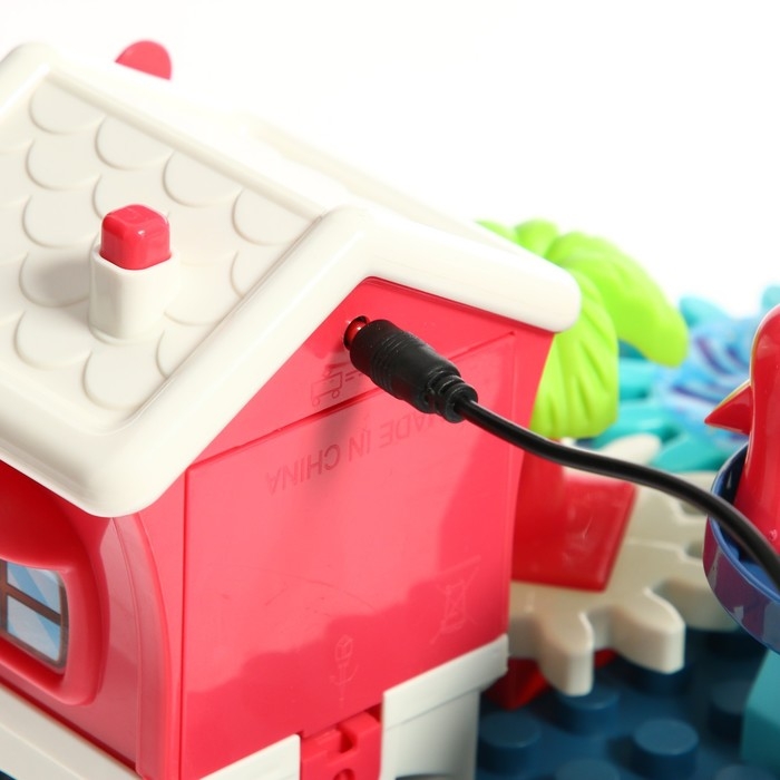 Конструктор развивающий с шестерёнками «Весёлые пингвинята», 33 детали Конструктор развивающий с шестерёнками «Весёлые пингвинята», 33 детали