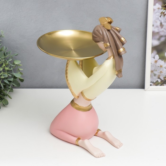 Сувенир полистоун подставка  Сувенир полистоун подставка "Девушка в африканском наряде" жёлто-розовый 35х12х23 см