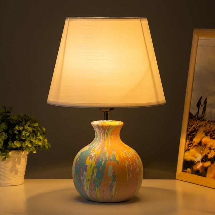 Настольная лампа Настольная лампа "Корин" Е27 40Вт разноцветный 22,5х22,5х32,5 см RISALUX