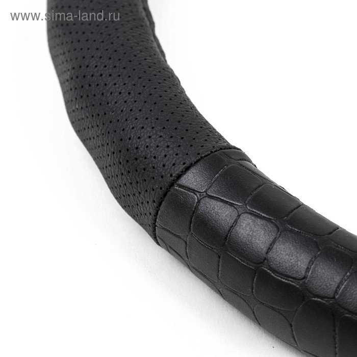 Оплетка на руль AVS GL-940M-B, натуральная кожа, размер M, черный Оплетка на руль AVS GL-940M-B, натуральная кожа, размер M, черный