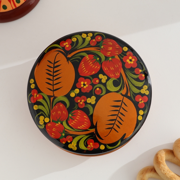 Коробка «Ягодка», большая, 12-13×9-10 см, хохлома Коробка «Ягодка», большая, 12-13×9-10 см, хохлома