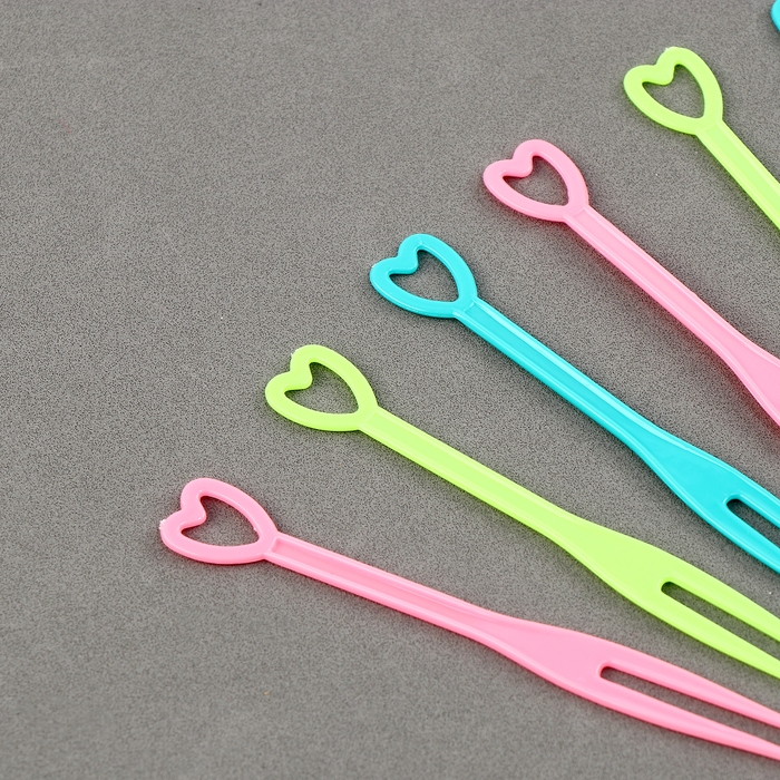 Шпажки «Сердечки», набор 24 шт., цвет МИКС Шпажки «Сердечки», набор 24 шт., цвет МИКС