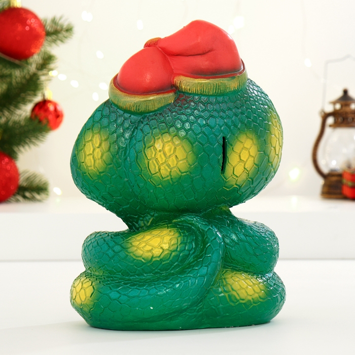 Новый год. Символ 2025. Копилка Новый год. Символ 2025. Копилка "Змеи с сердцем" зеленая, 24см