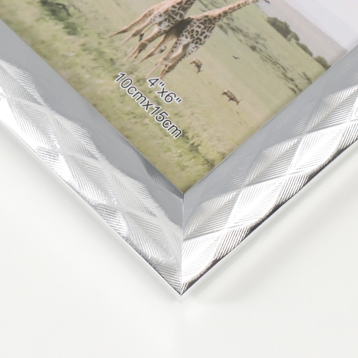 Фоторамка пластик 10х15 см Фоторамка пластик 10х15 см "3D ромбы на серебре" 18,2х13,2 см