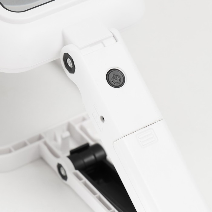 Лампа-лупа с увеличит.стеклом х3 для творчества 3 режима LEDx18 от 3АAA+ USB 10,5х28 см Лампа-лупа с увеличит.стеклом х3 для творчества 3 режима LEDx18 от 3АAA+ USB 10,5х28 см