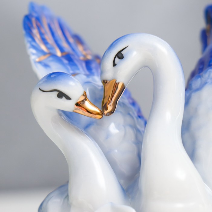 Сувенир керамика Сувенир керамика "2 лебедя милуются" 9х10,5х6,5 см