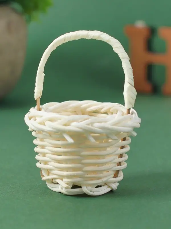 Кукольная миниатюра &laquo;Корзинка&raquo;, цвет белый