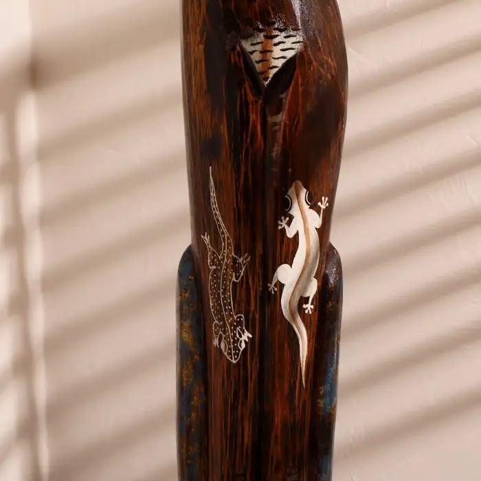 Сувенир дерево "Кошка морская с рыбкой и ящерками" 100х16х7 см