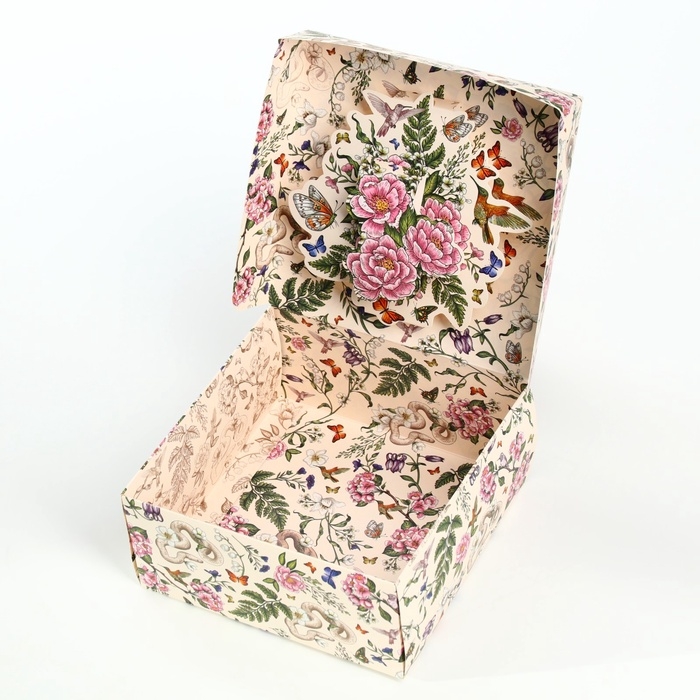 Подарочная коробка складная с 3Д For you, Принцессы, 15х15х7 см Подарочная коробка складная с 3Д For you, Принцессы, 15х15х7 см