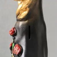 Копилка для денег &laquo;Кошка Маркиза с розами&raquo;, гипс, 48&times;18&times;15 см