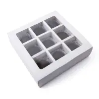 Коробка для 9 конфет, белая, 13.8&times;13.8&times;3.8 см