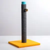 Когтеточка &laquo;Столбик&raquo; Lowcost, 54&times;31 см, с игрушкой, ковролин, МИКС