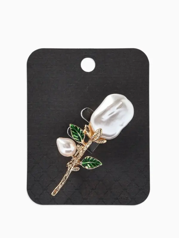 Брошь &laquo;Цветок&raquo; роза. жемчуг, цвет белый в серебре