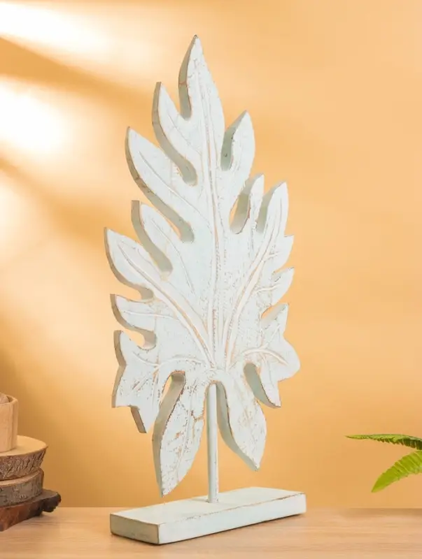 Сувенир на подставке «Лист», 29×8×57 см, дерево Сувенир на подставке «Лист», 29×8×57 см, дерево