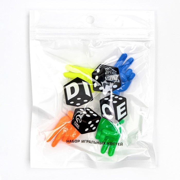 Набор для настольных игр, фишки 4 шт 3.9 х 1.9 см, кубики 1.2 см 2 шт Набор для настольных игр, фишки 4 шт 3.9 х 1.9 см, кубики 1.2 см 2 шт