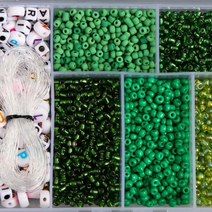 Бисер стекло 8/0 в шкатулке  Бисер стекло 8/0 в шкатулке "Зелёный" бусины + нить 0,8 мм 5 м 12х8,4х2,2 см